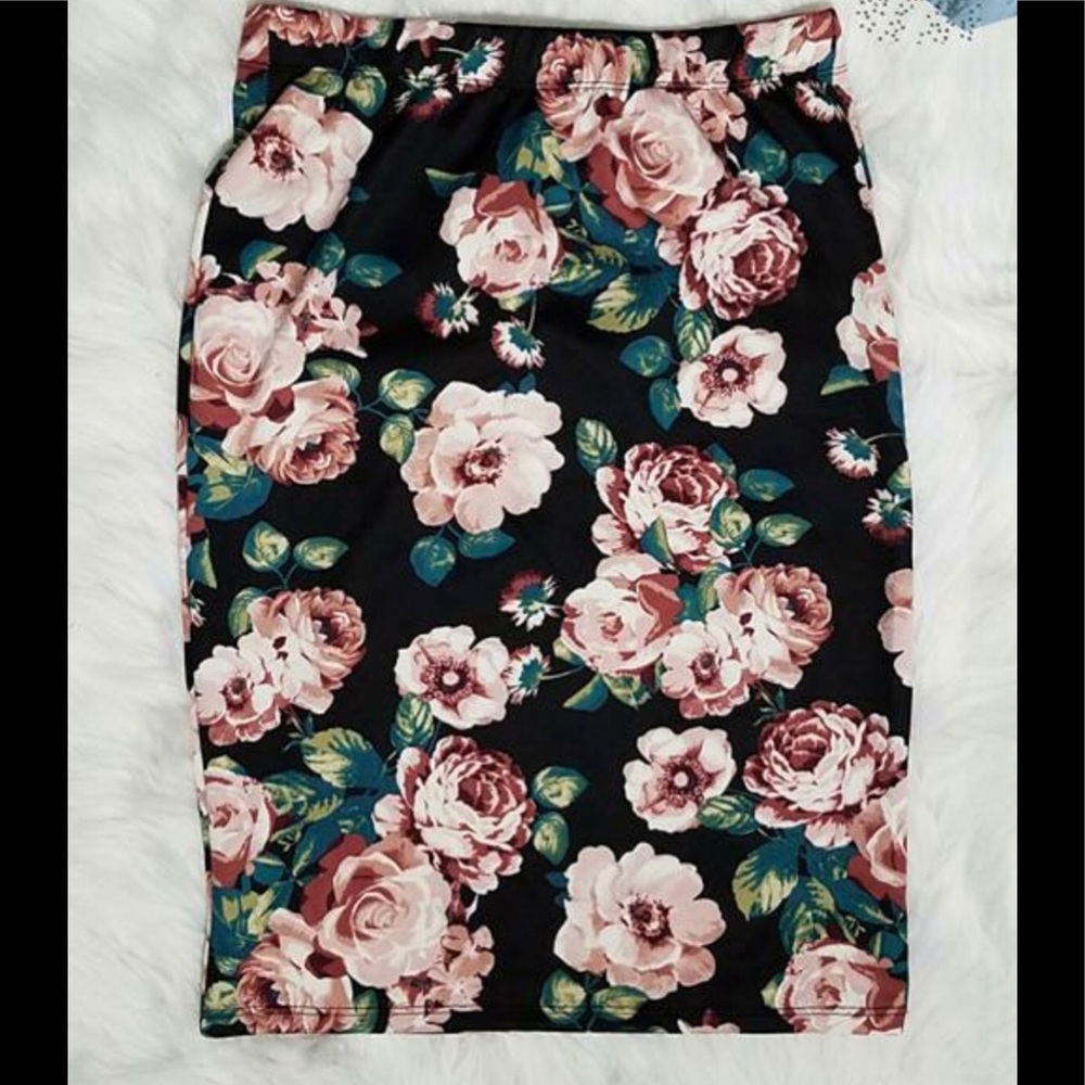 Amelia Janes Manhattan Pencil Skirt